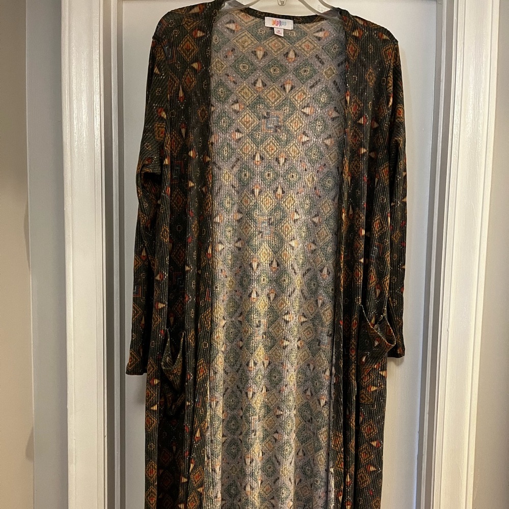 Lularoe Geometric Lightweight Sarah M